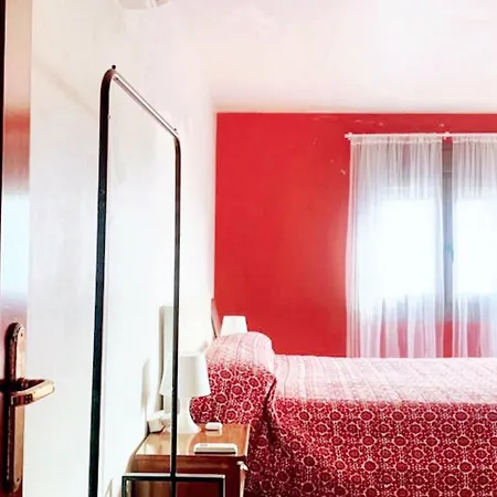 Welcoming House With Sea View In Corme-porto