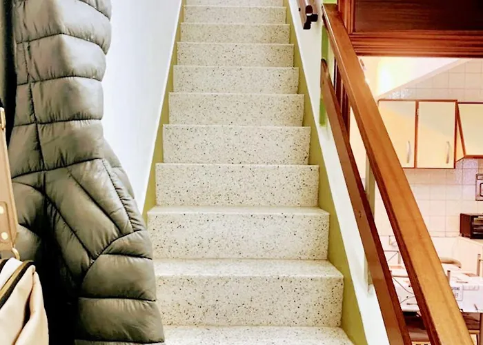 Welcoming House With Sea View In Corme-porto Corme